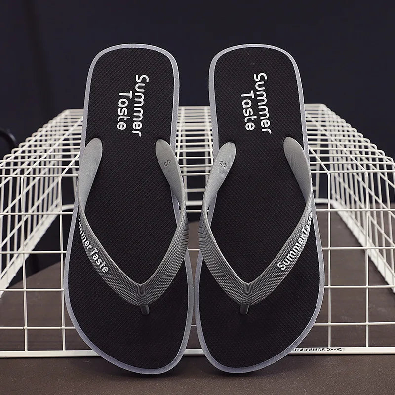 Step into Summer with Our Stylish Men's Flip Flops - Non-Slip Beach Slippers for Ultimate Comfort