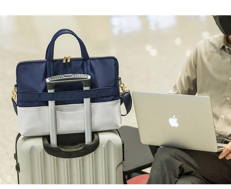 Båstad - Ultra-Lightweight Laptop Bag with Handle – Shock-Absorbing Laptop Sleeve for 13"-15.6" Devices