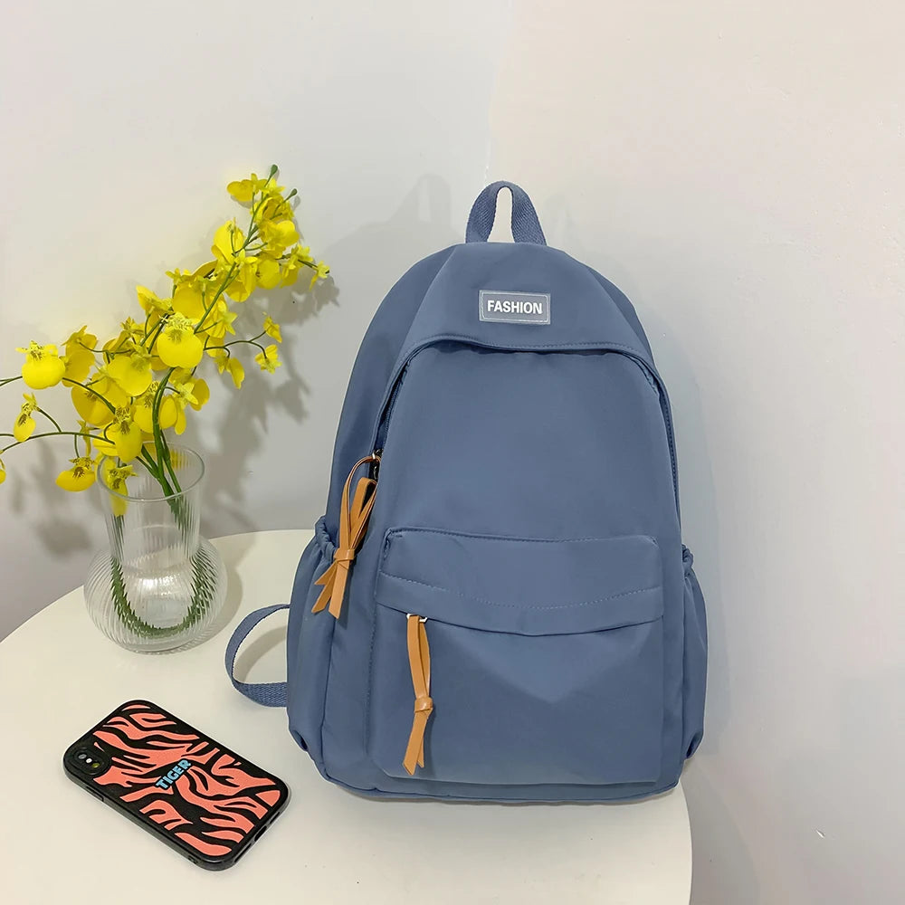 Stylish and Versatile Classic School Backpack – Perfect for School and Everyday Use