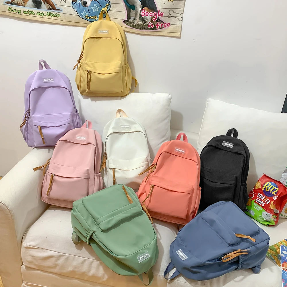 Stylish and Versatile Classic School Backpack – Perfect for School and Everyday Use