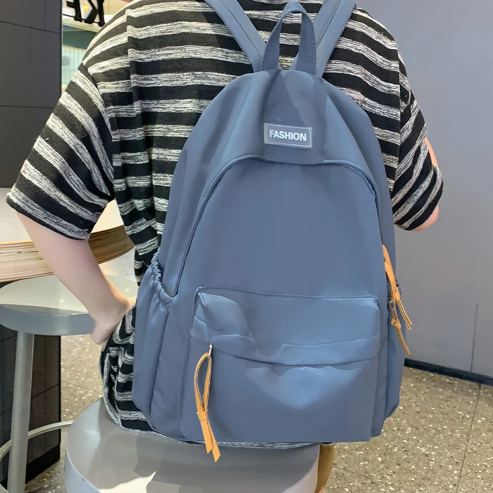 Stylish and Versatile Classic School Backpack – Perfect for School and Everyday Use